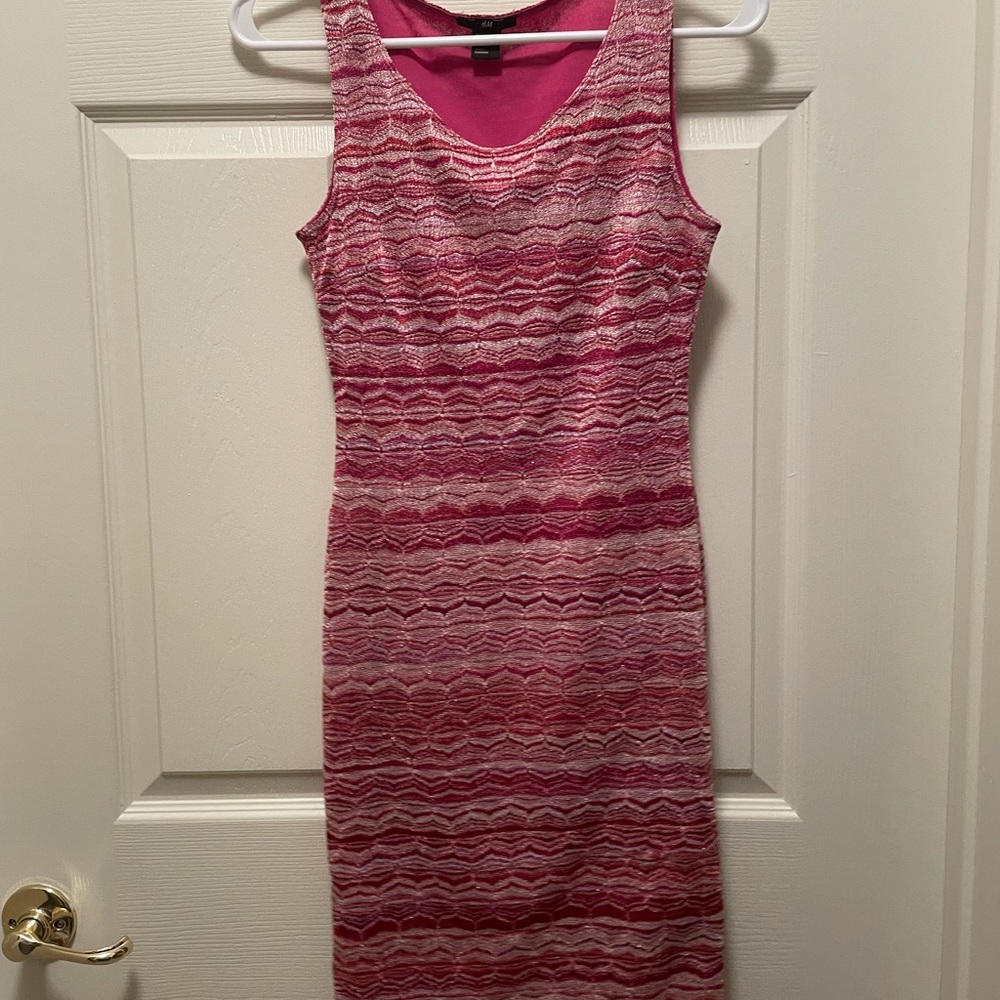 Pink shimmery H&M dress, Size XS
